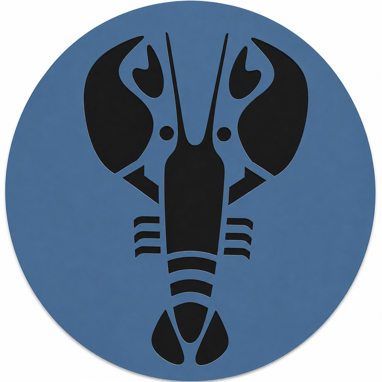 Assise en contreplaqué bouleau et linoléum motif homard noir  sur fond bleu. Produit fabriqué par Hey Ben !, atelier d'ébénisterie à Loix sur l'île de ré fondé par Benoît Maltier