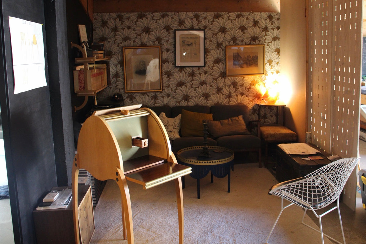 Espace détente de l'atelier Hey Ben et maison Benoît Maltier sur l'île de ré à Loix