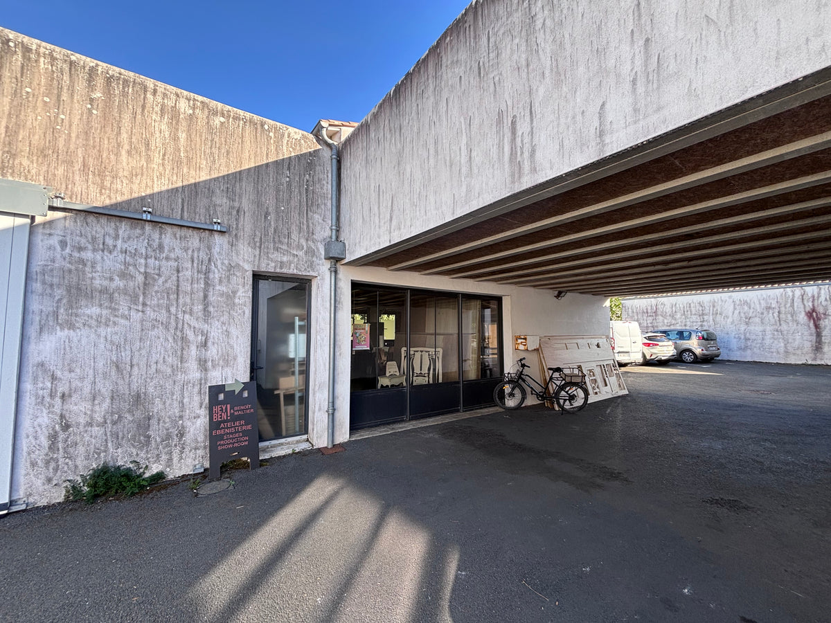 atelier d'ébénisterie et de design Hey Ben et maison Benoît Maltier sur Loix à l'île de ré