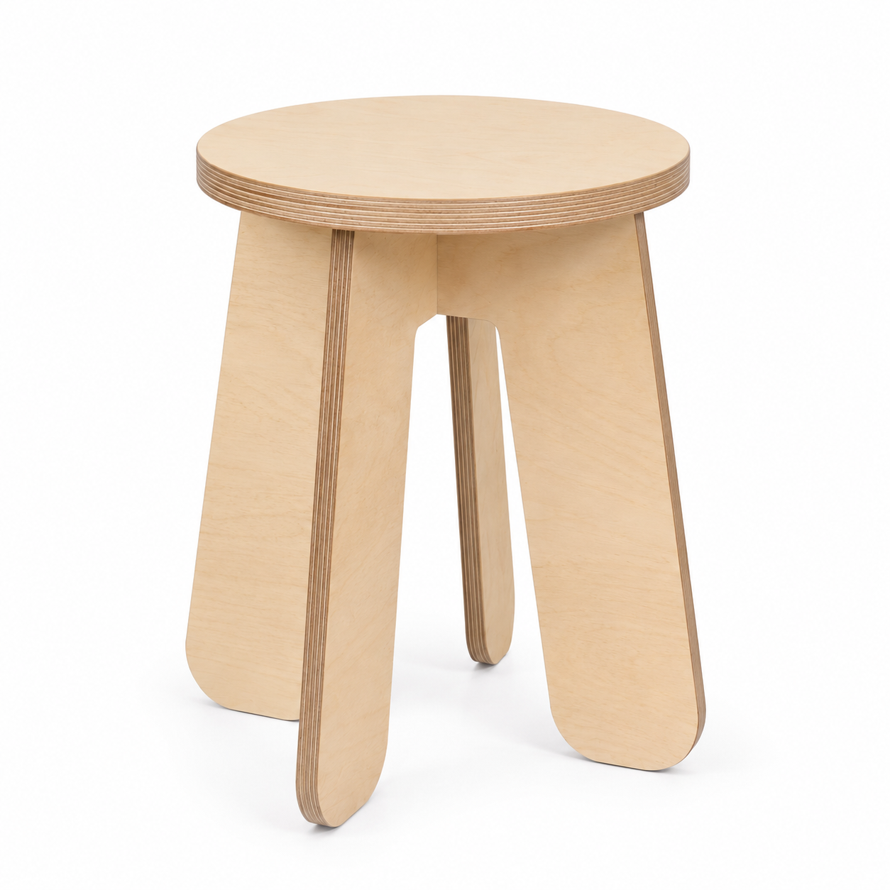 Tabouret avec piètement"ré-gulier", chevet ou guéridon en contreplaqué bouleau brut, poncé. Produit fabriqué par Hey Ben !, atelier d'ébénisterie à Loix sur l'île de ré
